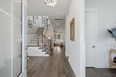 Welcome to 2746 McFadden Way, where thoughtful design, modern - photo 4
