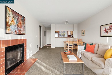 NUMBER 412: A Residence of Light and Air Top-floor silence, with