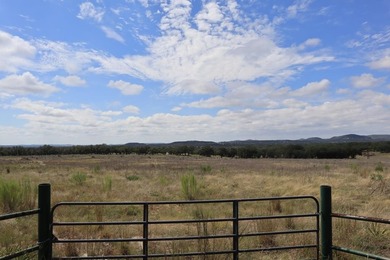 Lake Acreage For Sale in Pipe Creek, Texas