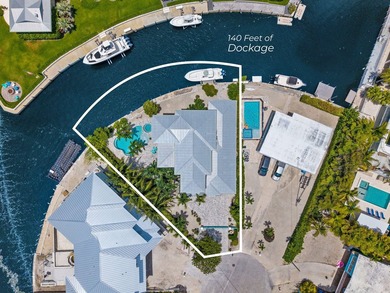 Coastal Luxury. Endless Lifestyle. A rare opportunity to own an - photo 4