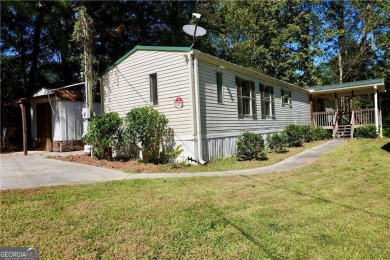 Lake Allatoona Home For Sale in Acworth Georgia