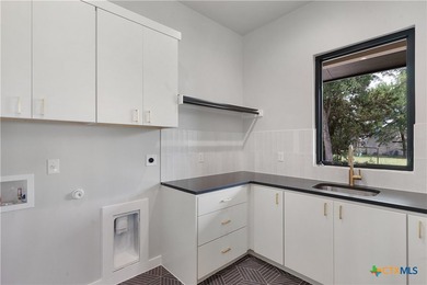 Discover modern elegance and tranquil Hill Country living in - photo 18