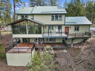 Lake Home For Sale in Nine Mile Falls, Washington