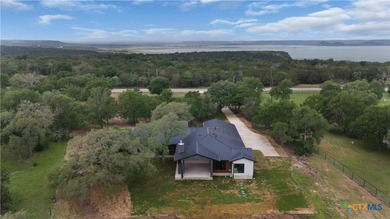 Discover modern elegance and tranquil Hill Country living in - photo 35