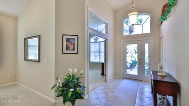 This meticulously maintained 3 BR 2 BA home is ready to enjoy - photo 4