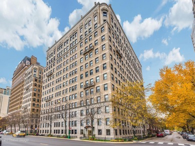 Lake Michigan - Cook County Home For Sale in Chicago Illinois