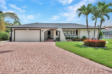 A rare opportunity to own one of Royal Harbor's most desirable - photo 6