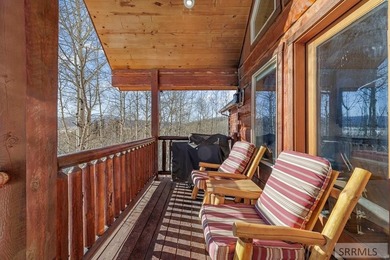 Views for days, priced to sell! This updated log cabin boasts - photo 20