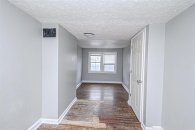 For the first time ever, 1728 Ohio Street is available to the - photo 21