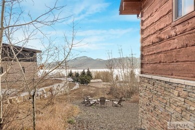 Views for days, priced to sell! This updated log cabin boasts - photo 22