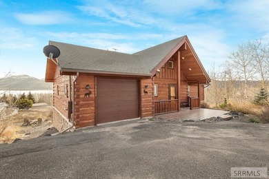 Views for days, priced to sell! This updated log cabin boasts - photo 24