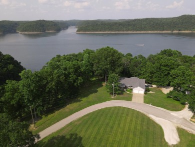 Lake Cumberland Home For Sale in Monticello Kentucky