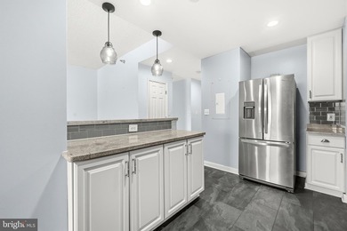 Welcome to Unit 506 at Anchorage Tower-move-in ready waterfront - photo 7