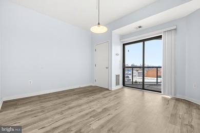Welcome to Unit 506 at Anchorage Tower-move-in ready waterfront - photo 10