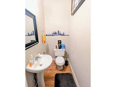 Opportunity to build equity! The open main level features - photo 5