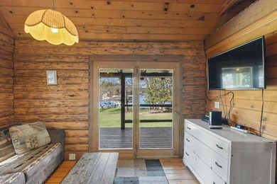 Welcome to your dream retreat on Lake Delton in the heart of - photo 13