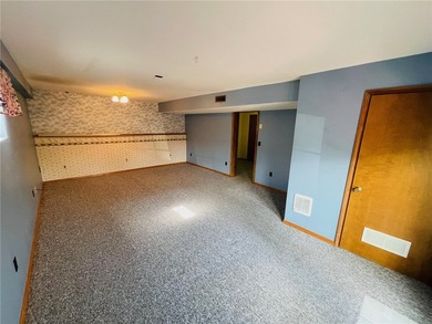 Enjoy beautiful Table Rock Lake with this very nice 3BR, 2 1/5 - photo 17