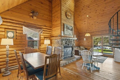 Welcome to your dream retreat on Lake Delton in the heart of - photo 17