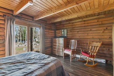 Welcome to your dream retreat on Lake Delton in the heart of - photo 20