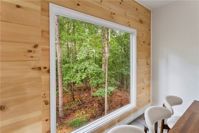 ****Fully furnished and move-in ready-just bring your - photo 23