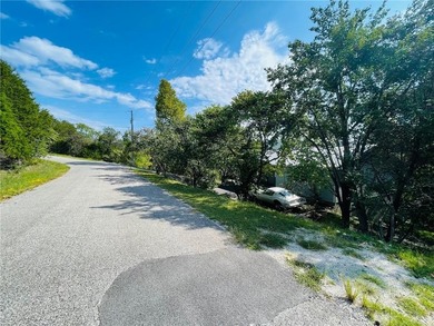 Enjoy beautiful Table Rock Lake with this very nice 3BR, 2 1/5 - photo 33