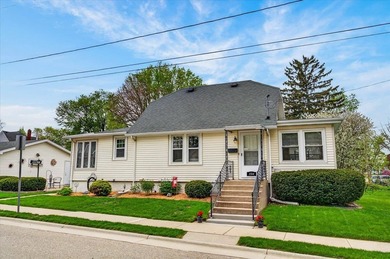 Lake Monona Home Active Under Contract in Madison Wisconsin