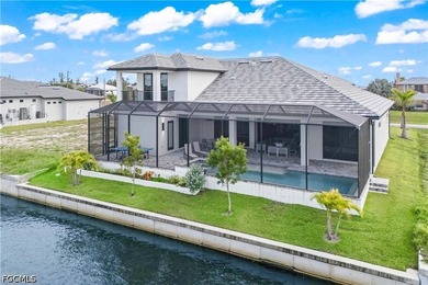 Welcome to this extraordinary new construction Gulf access pool - photo 6