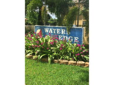 Lake Condo For Sale in Coral Springs, Florida