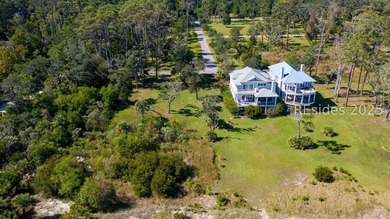 Seize the opportunity to own one of the last buildable - photo 12