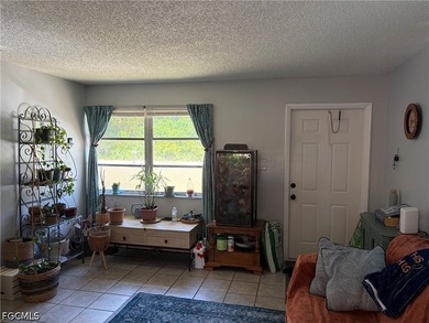 JUST REDUCED....BEST PRICED DUPLEX IN THE AREA....Wonderful - photo 6