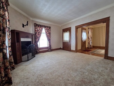 Charmer of Yesteryear! An Old-World Victorian with Endless - photo 9