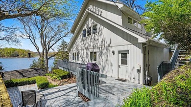 **BACK ON MARKET TO NO FAULT OF SELLERS** Enjoy lakefront living - photo 6
