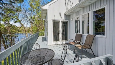 **BACK ON MARKET TO NO FAULT OF SELLERS** Enjoy lakefront living - photo 7