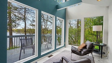 **BACK ON MARKET TO NO FAULT OF SELLERS** Enjoy lakefront living - photo 10