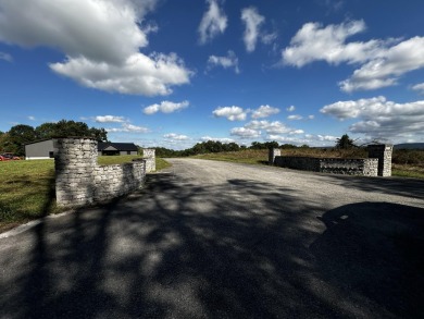 Lake Cumberland Lot Sale Pending in Nancy Kentucky