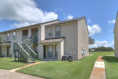 Lake Condo For Sale in Rockport, Texas