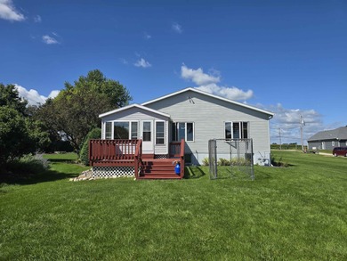 Lake Winnebago Home For Sale in Van Dyne Wisconsin