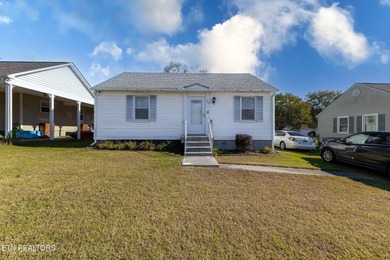 Watts Bar Lake Home Sale Pending in Lenoir City Tennessee