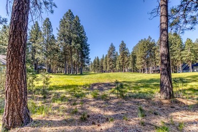 Tucked away on a quiet, low-traffic street in Black Butte Ranch - photo 8