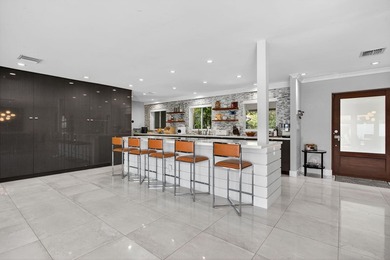 Sought after Coral Ridge Country Club Estates! Oversized 3 bed 3 - photo 11
