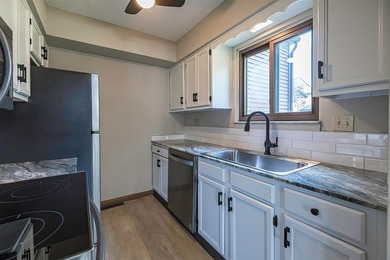 Looking for a place to just bring your toothbrush & move in?! - photo 12