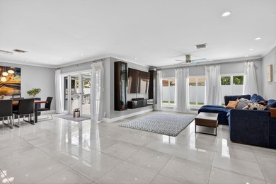 Sought after Coral Ridge Country Club Estates! Oversized 3 bed 3 - photo 13