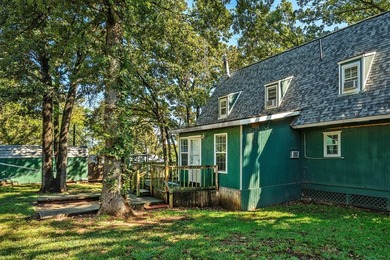Charming 3-Bed, 2-Bath Lake Texoma Retreat on Two Wooded Lots - photo 28