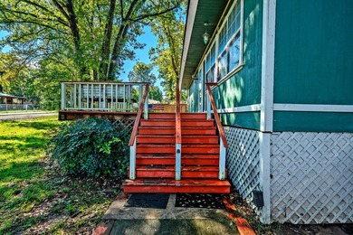 Charming 3-Bed, 2-Bath Lake Texoma Retreat on Two Wooded Lots - photo 31