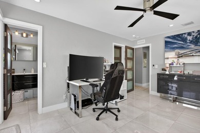 Sought after Coral Ridge Country Club Estates! Oversized 3 bed 3 - photo 31