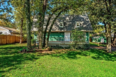 Charming 3-Bed, 2-Bath Lake Texoma Retreat on Two Wooded Lots - photo 33