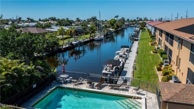 Cape Coral Lakes Area Condo For Sale in Cape Coral Florida