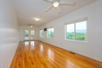 Everything you've been searching for--pasture, mountain views