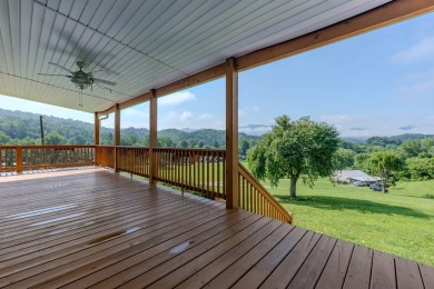 Everything you've been searching for--pasture, mountain views