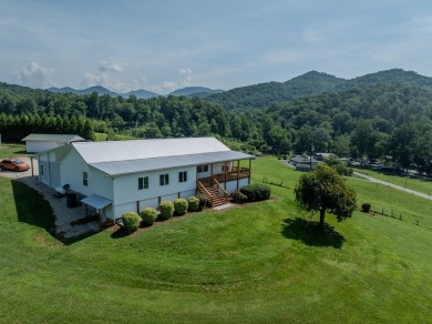 Everything you've been searching for--pasture, mountain views